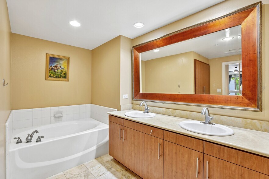 More Photos Of 46 W Julian St, San Jose Apartments For Sale
