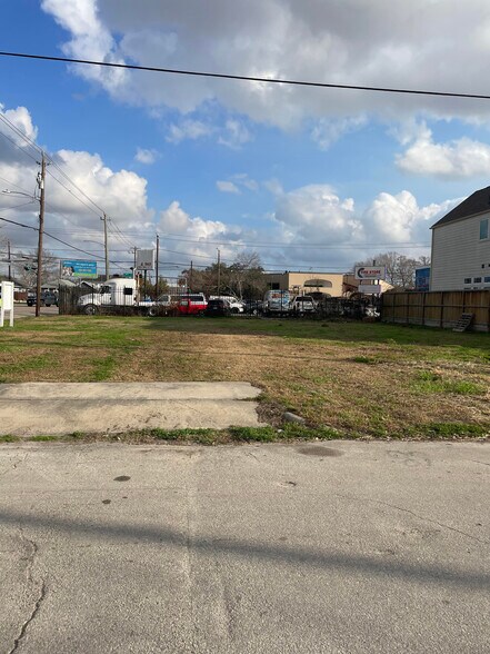 More Photos Of 3700 Canal St, Houston Land For Sale