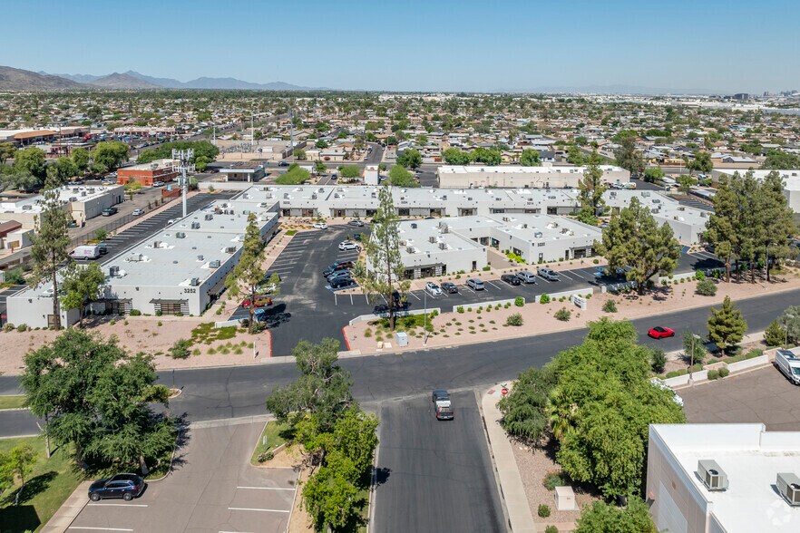 More Photos Of 3202-3254 S Fair Ln, Tempe Distribution For Lease