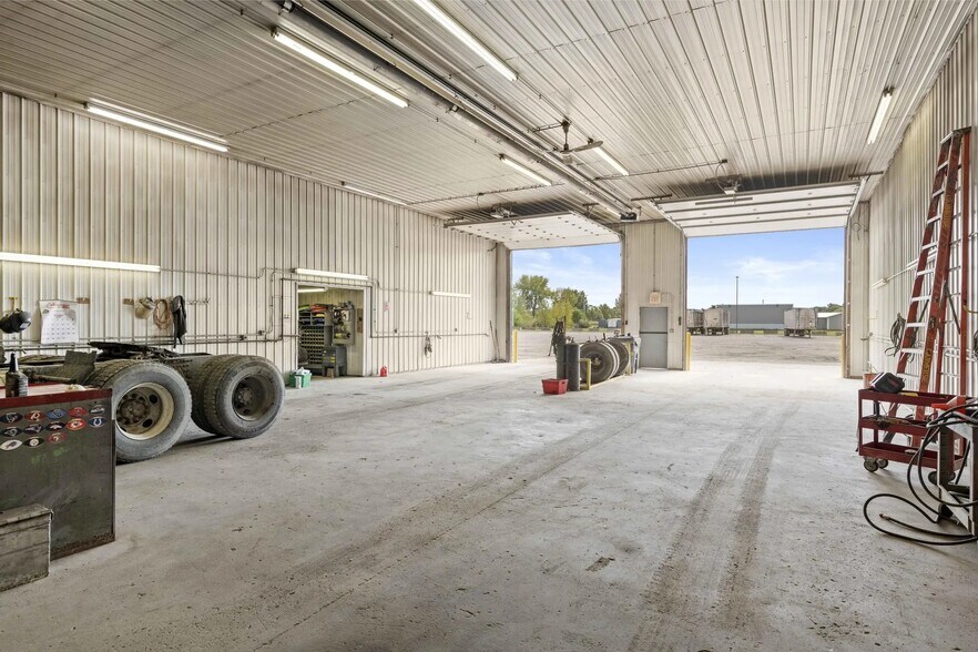 More Photos Of 8160 N 279 W, Lake Village Land For Sale