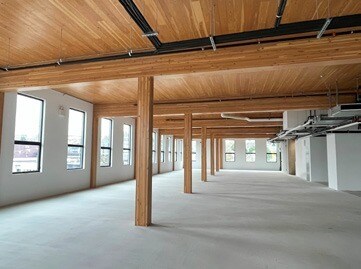 More Photos Of 103 6th Av W, Vancouver Showroom For Sale