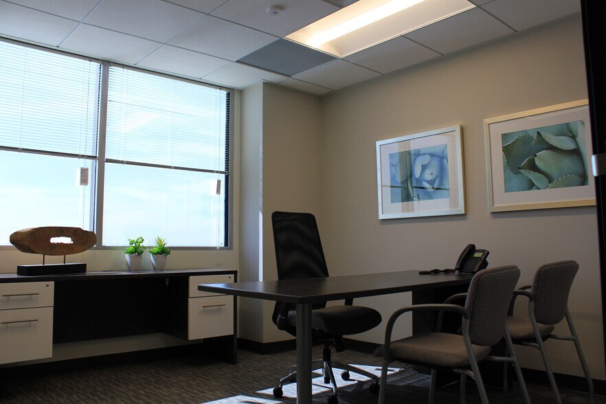 More Photos Of 3711 Long Beach Blvd, Long Beach Coworking Space