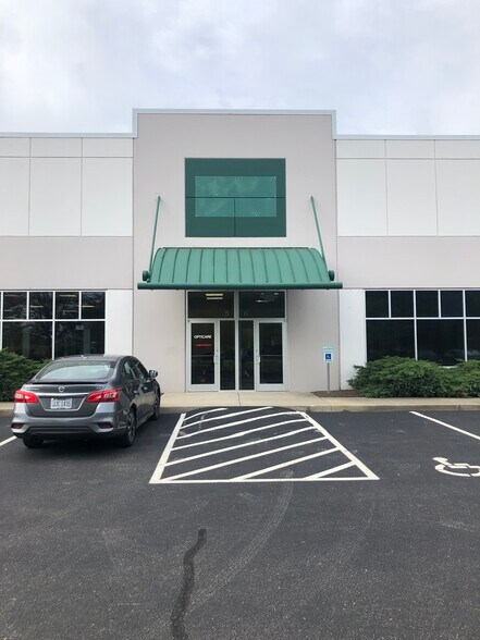 More Photos Of 10051 Simonson Rd, Harrison Showroom For Lease