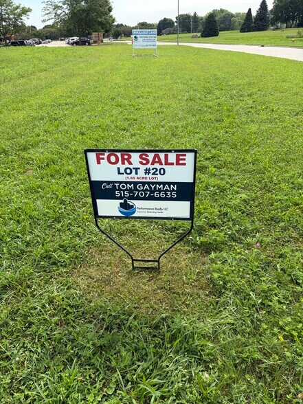 More Photos Of NW NW 86th St @ Windsor Parkway, Johnston Land For Sale