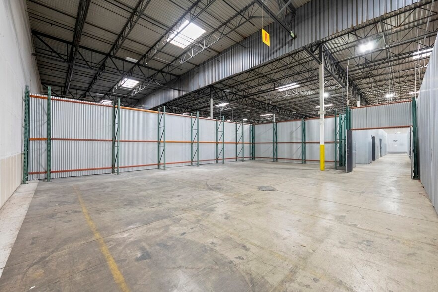 More Photos Of 4735-4795 Leyden St, Denver Warehouse For Lease
