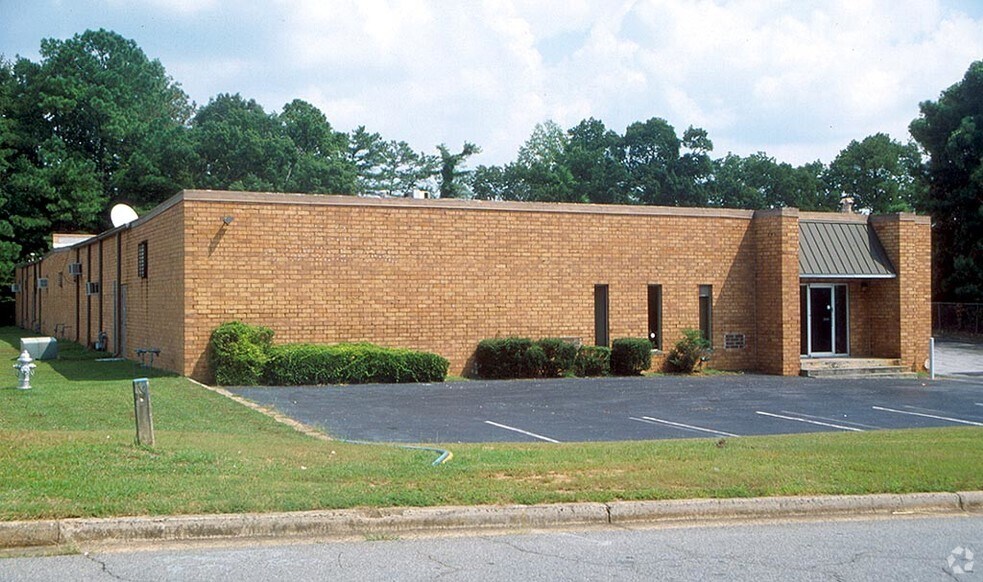 More Photos Of 4764 Hammermill Rd, Tucker Light Distribution For Lease