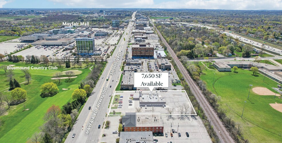 More Photos Of 2801 N Mayfair Rd, Wauwatosa Restaurant For Sale