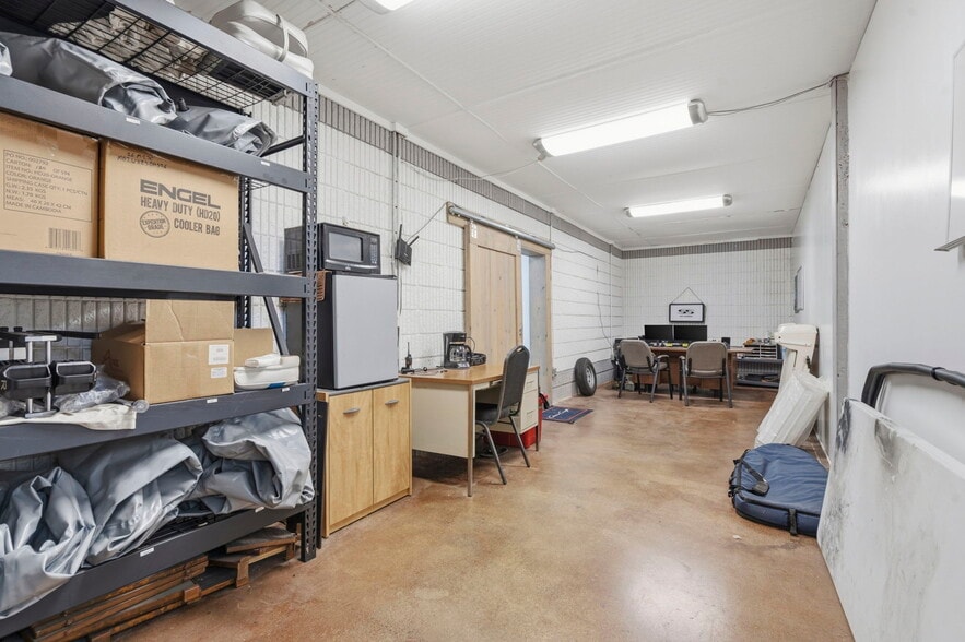 More Photos Of 5601 S Campbell Ave, Springfield General Retail For Sale