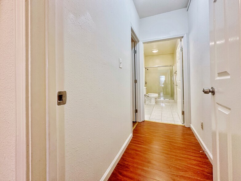 More Photos Of 1927-1929 Taraval St, San Francisco Apartments For Sale