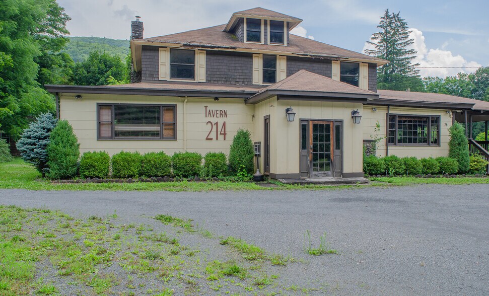 More Photos Of 76 Route 214, Phoenicia Restaurant For Sale