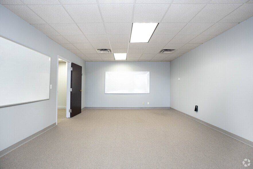 More Photos Of 200 John James Audubon Pky, Buffalo Office For Lease