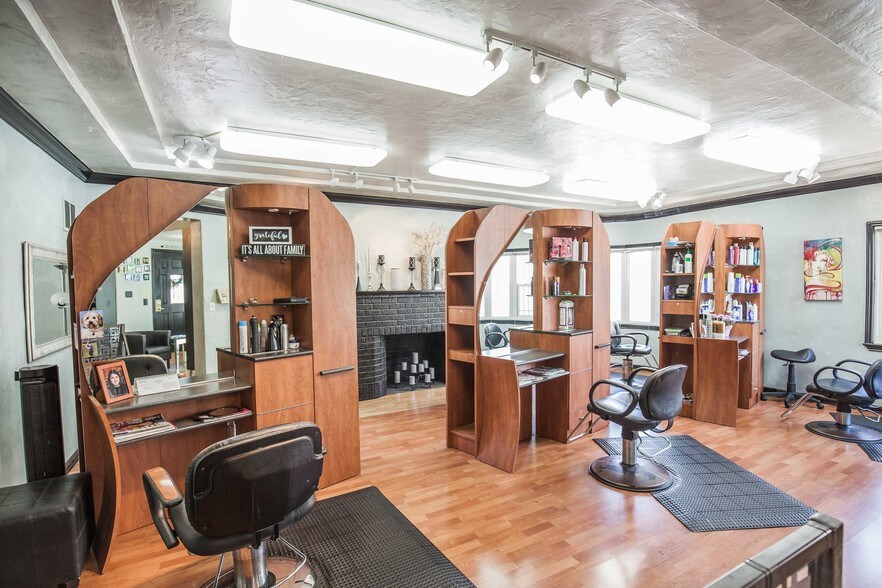 More Photos Of 3449 Mission Ave, Carmichael Office Residential For Sale