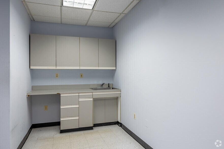 Photo of 2nd Floor Ste 18