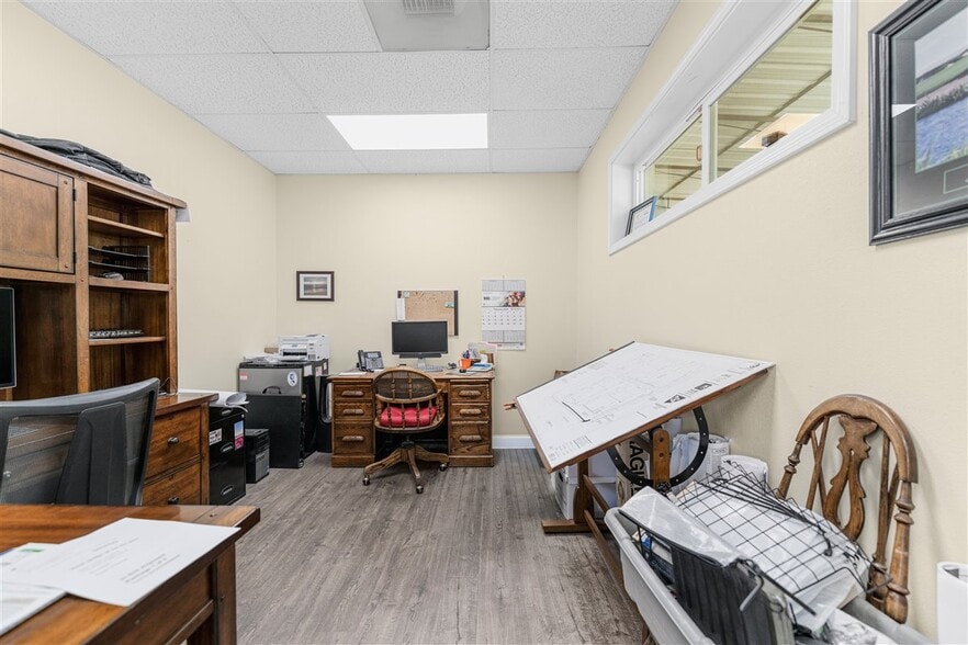 More Photos Of 2937 Merriman Rd, Medford Storefront Retail Residential For Sale