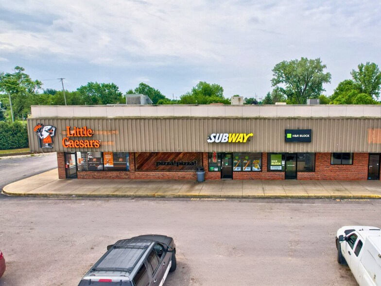 More Photos Of 904-1008 Lafayette Ave, Bay, Bay City Storefront For Lease