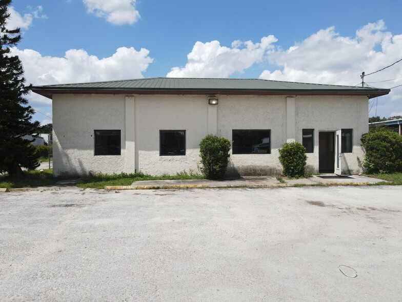 Primary Photo Of 6424 Causeway Blvd, Tampa Manufacturing For Sale