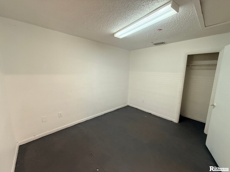 More Photos Of 595 W Summerlin St, Bartow Warehouse For Sale