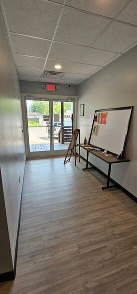 More Photos Of 7777 St Andrews Rd, Irmo Storefront Retail Office For Lease