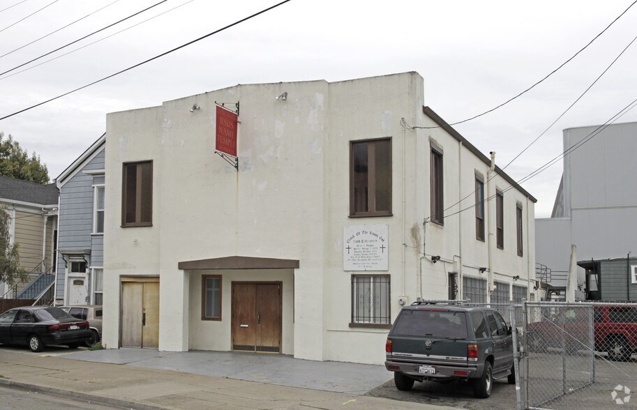 More Photos Of 310 Peralta St, Oakland Religious Facility For Sale