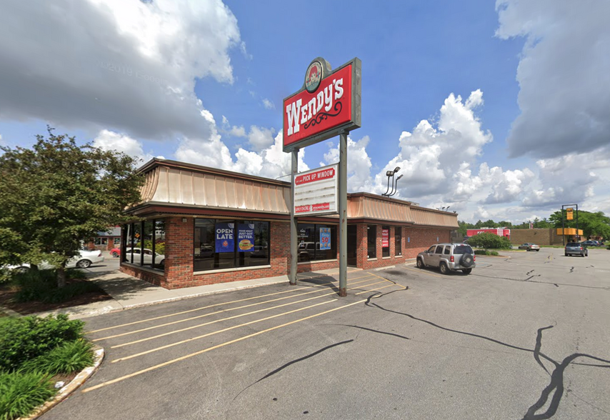 Primary Photo Of 2945 N National Rd, Columbus Restaurant For Sale