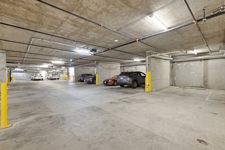 More Photos Of 744 S Mariposa Ave, Los Angeles Apartments For Sale