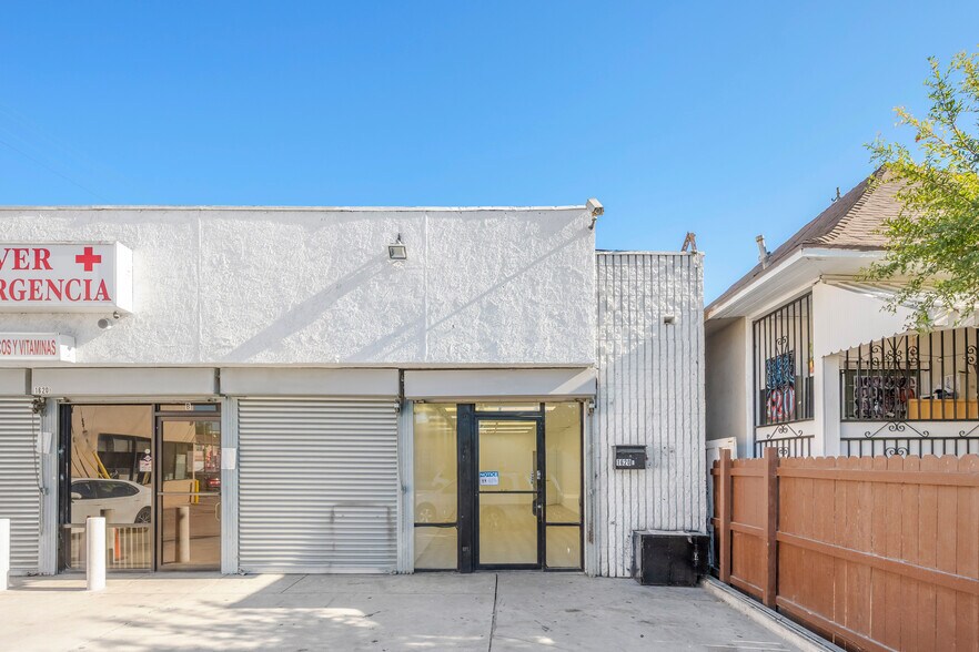 Primary Photo Of 1620 S Hoover St, Los Angeles Storefront For Lease