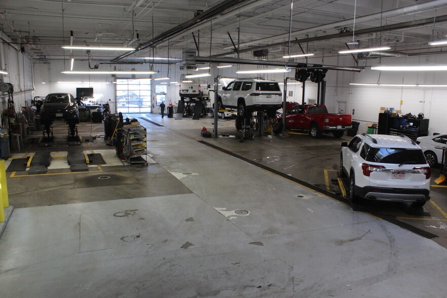More Photos Of 2950 S Havana St, Aurora Unknown For Lease