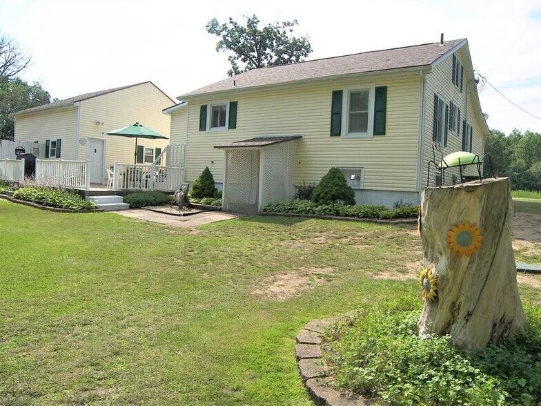 More Photos Of 19449 US Highway 12, New Buffalo Office For Sale