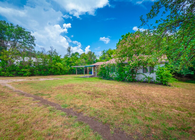More Photos Of 1806 Fortview Rd, Austin Land For Sale