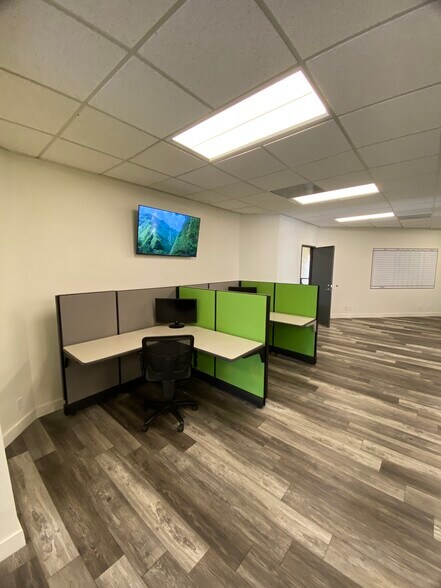 More Photos Of 3505 Cadillac Ave, Costa Mesa Office For Lease