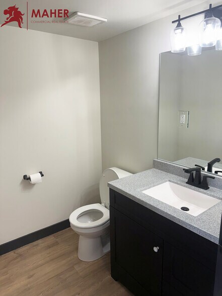 More Photos Of 2610 Calvert Dr, Columbia Industrial For Sale