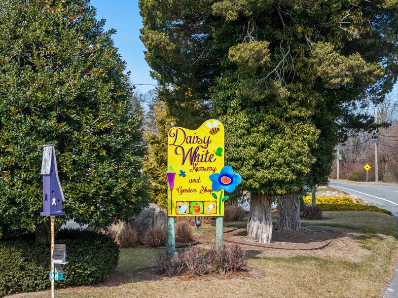 Primary Photo Of 185 N Country Rd, Mount Sinai Garden Center For Sale