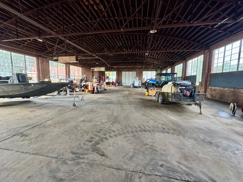 More Photos Of 311 N Longstreet St, Kingstree Auto Repair For Sale