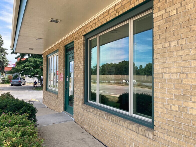 More Photos Of 4269 W Beltline Hwy, Madison Coworking Space