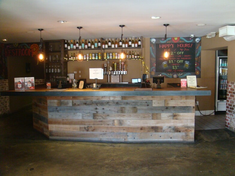 More Photos Of 3129 W Sunset Blvd, Los Angeles Apartments For Lease