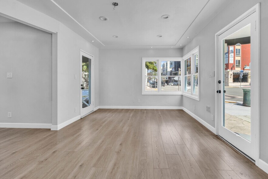 More Photos Of 1840 Columbia St, San Diego Storefront For Lease
