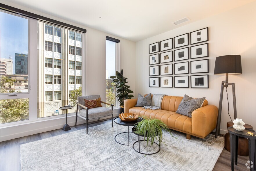 More Photos Of 385 14th St, Oakland Apartments For Lease