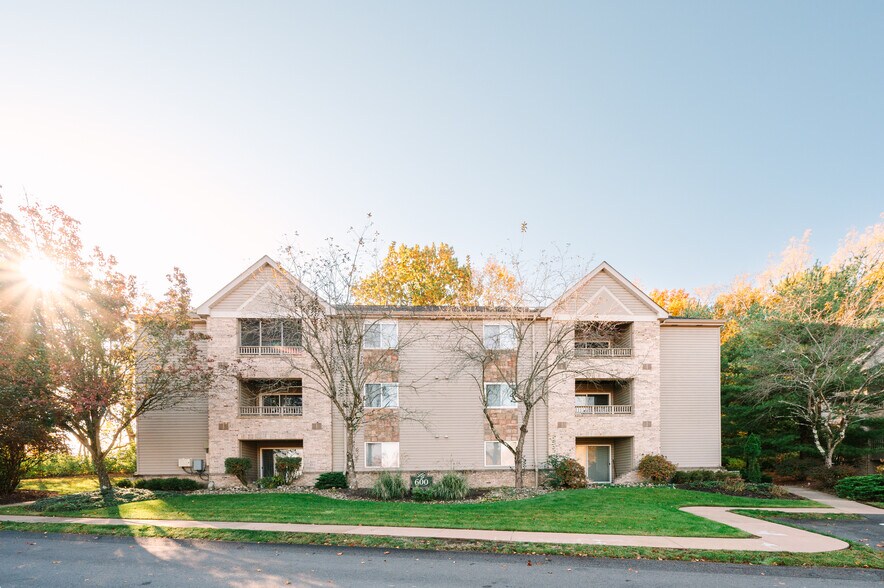 More Photos Of 100 Twin Ponds Ln, Bridgeville Apartments For Sale