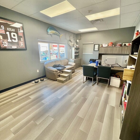 More Photos Of 600 S Rock Blvd, Sparks Warehouse For Sale