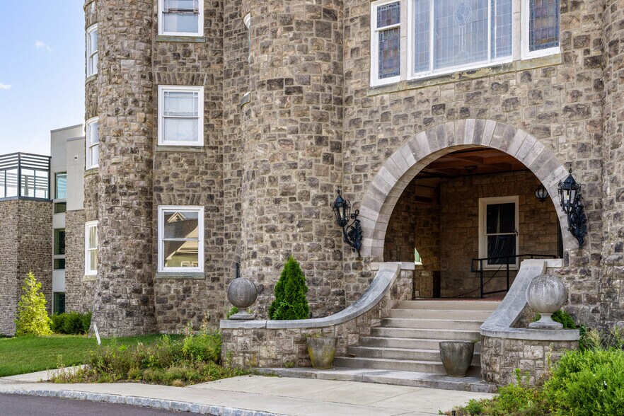 More Photos Of 500 Mattison Ave, Ambler Specialty For Sale