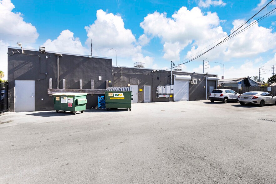 More Photos Of 10190-10192 NW 7th Ave, Miami Storefront For Lease
