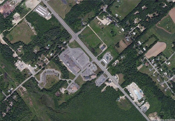 More Photos Of 28 Levesque Dr, Eliot General Retail For Lease