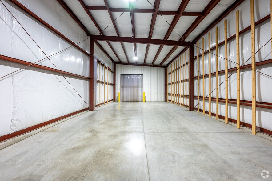 More Photos Of 2230 E Co Rd 300 N, Greensburg Distribution For Lease