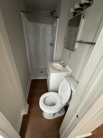 More Photos Of 305 Fife St, Thomasville Apartments For Sale