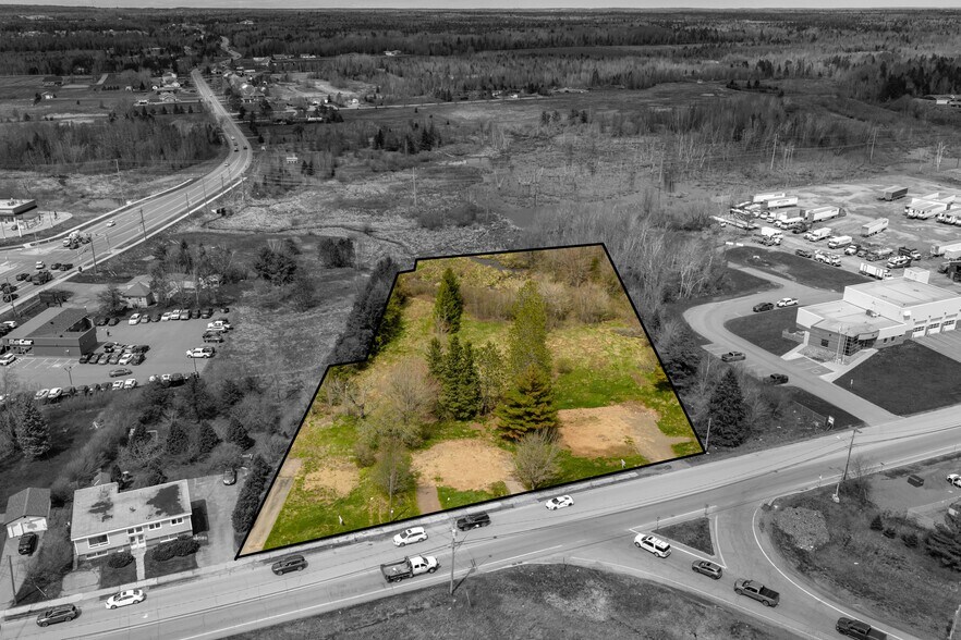 More Photos Of 38 Caledonia Rd, Moncton Land For Sale