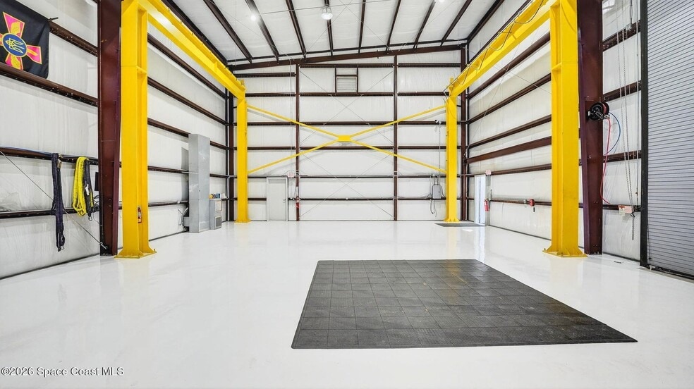 More Photos Of 2972 Oxbow Cir, Cocoa Industrial For Sale