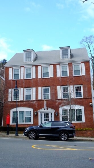 More Photos Of 65 Adams St, Milton Office For Lease