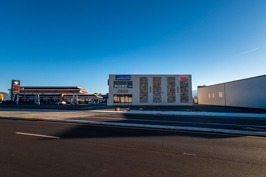 More Photos Of 2920-2920 Mill St, Reno Office For Lease