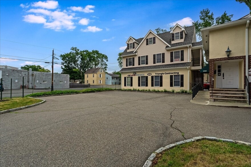 More Photos Of 1590 E 2nd St, Scotch Plains Office For Sale