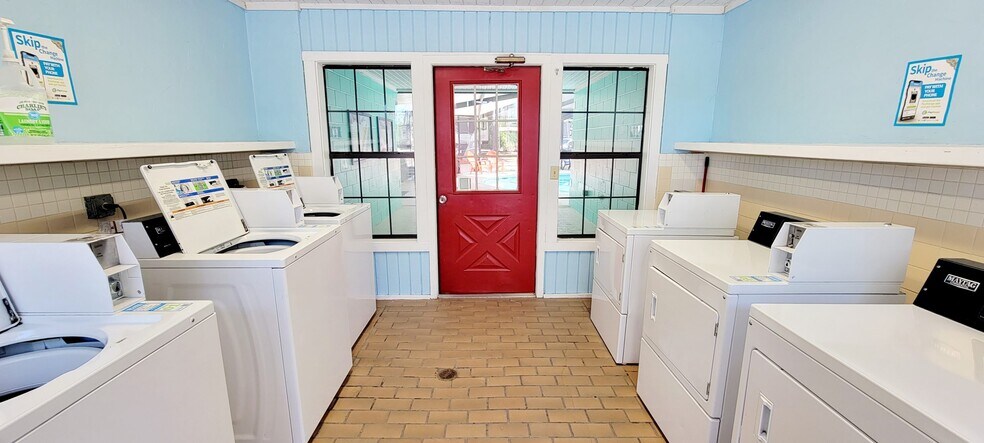 More Photos Of 11930 Panama City Beach Pky, Panama City Beach Trailer Camper Park For Sale